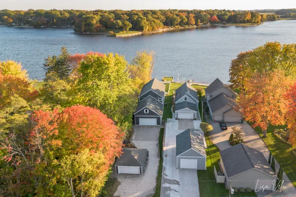 $819,000 | 447 Lake Shore Boulevard, Norton Shores, MI 49444