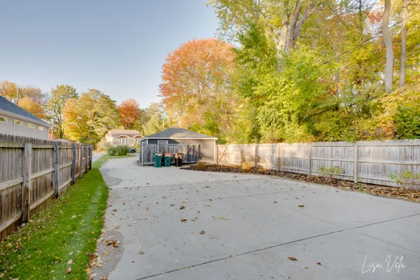 $819,000 | 447 Lake Shore Boulevard, Norton Shores, MI 49444