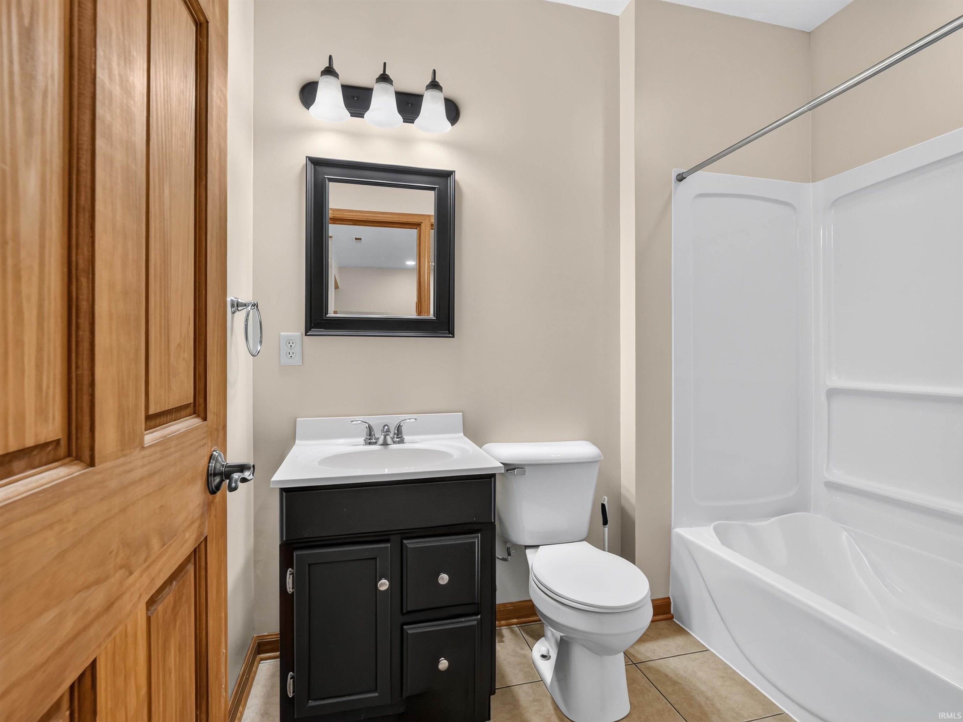 3497 West Keiser Road South Whitley, IN 46787 - Photo 29 of 50 Gallery Image 29