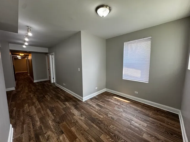 $1,995 | 5001 North Sawyer Avenue, Unit GDN, Chicago, IL 60625