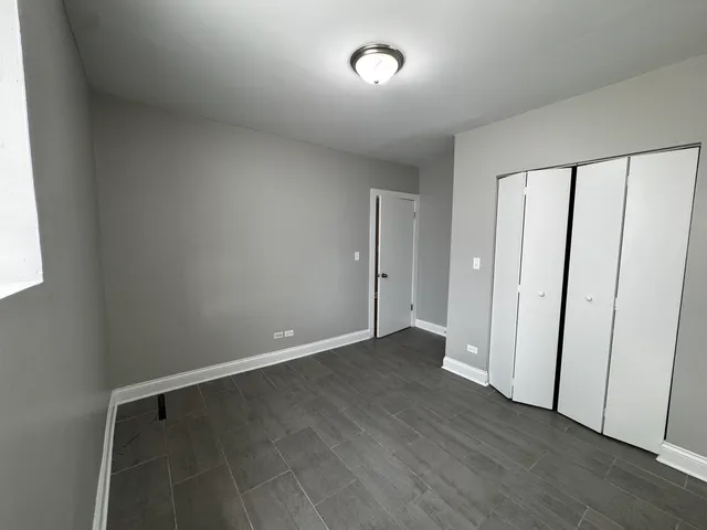 $1,995 | 5001 North Sawyer Avenue, Unit GDN, Chicago, IL 60625