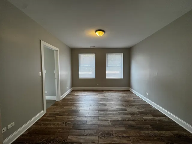 $1,995 | 5001 North Sawyer Avenue, Unit GDN, Chicago, IL 60625