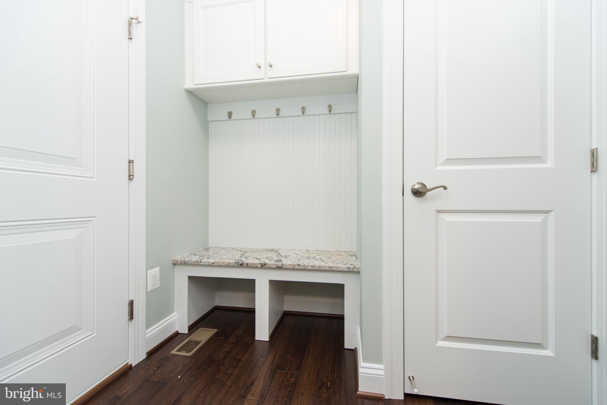 562 Broadneck Road Annapolis, MD 21409 - Photo 15 of 49 Gallery Image 15