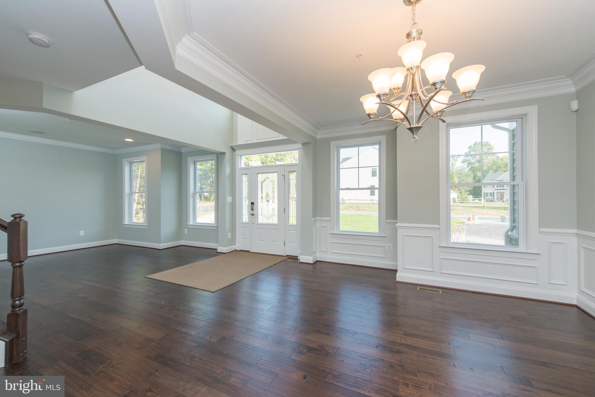 562 Broadneck Road Annapolis, MD 21409 - Photo 3 of 49 Gallery Image 3