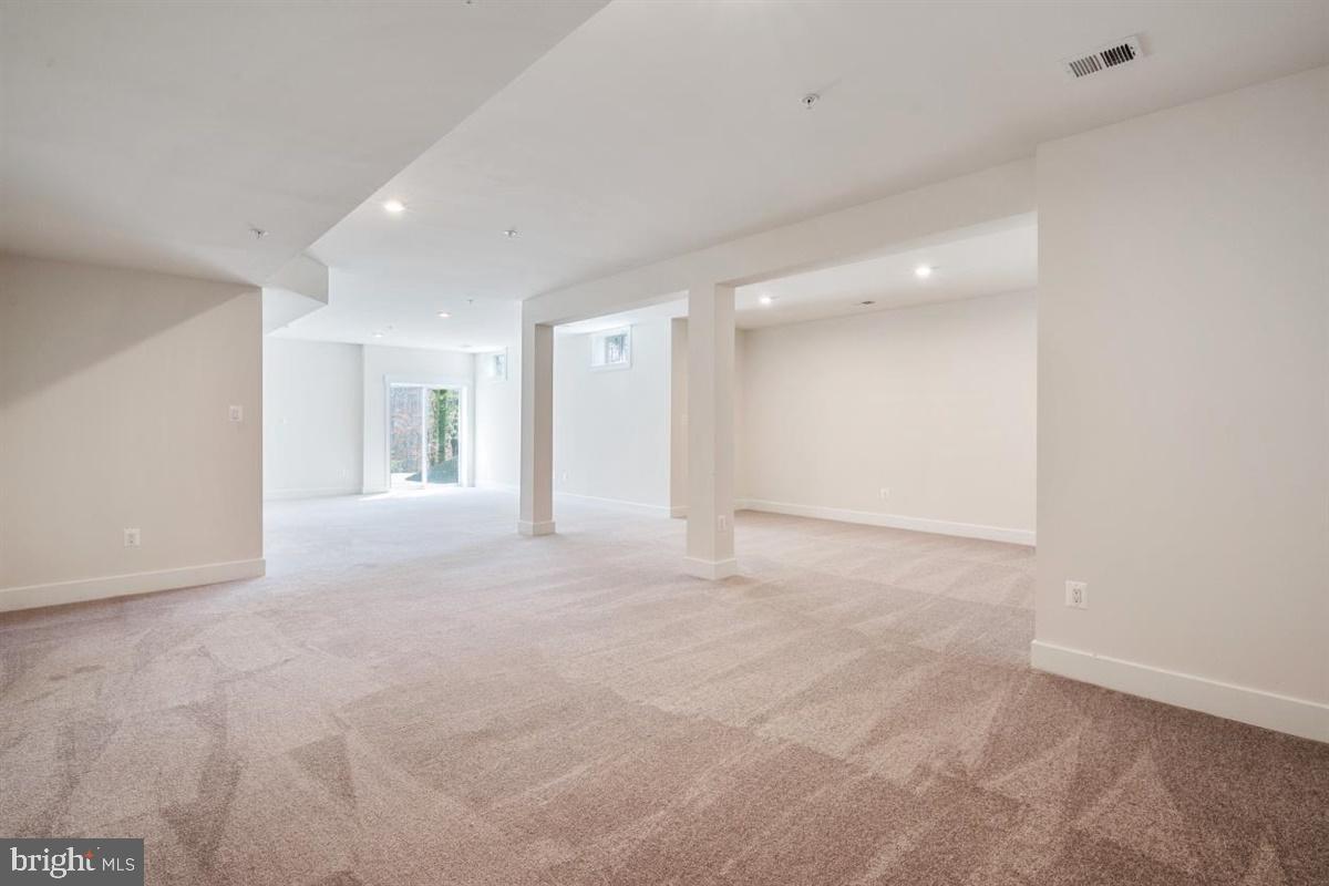 562 Broadneck Road Annapolis, MD 21409 - Photo 47 of 49 Gallery Image 47