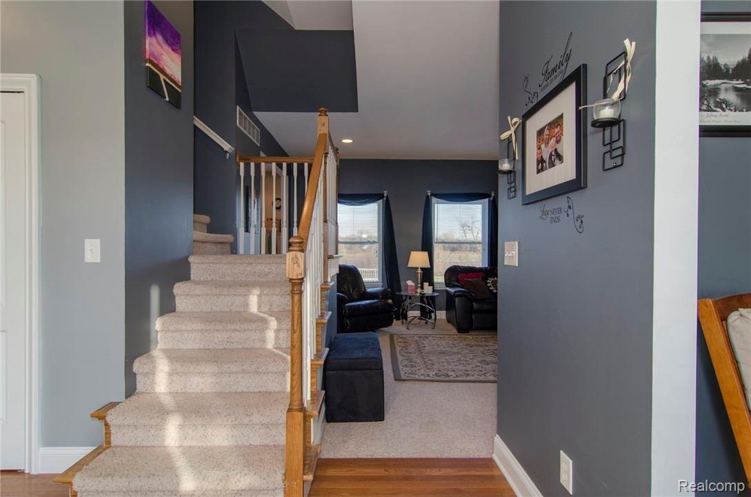 61 Palms Road Columbus, MI 48063 - Photo 7 of 45 7.jpg