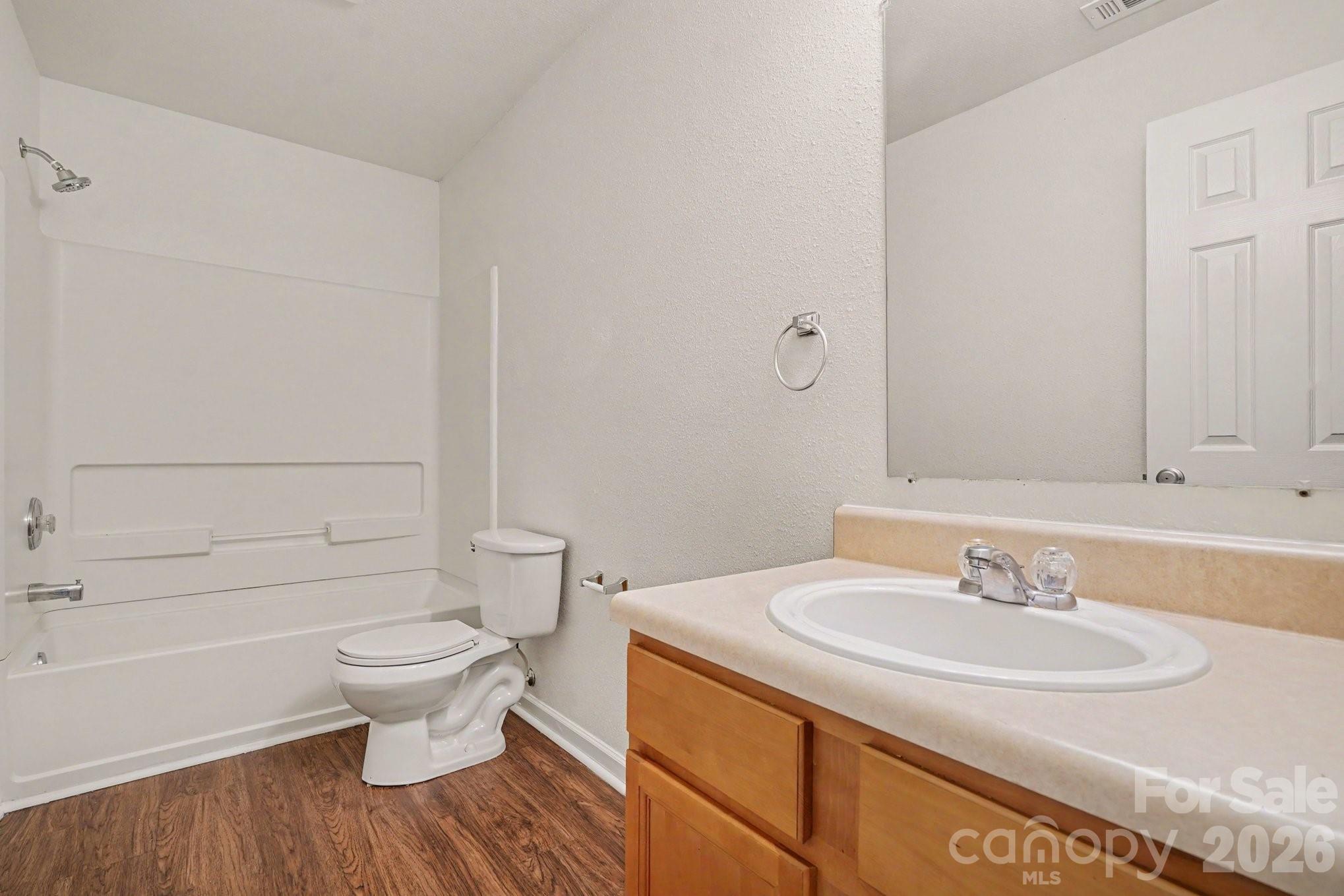 8401 Rockmoor Ridge Road Charlotte, NC 28215 - Photo 17 of 23 Gallery Image 17
