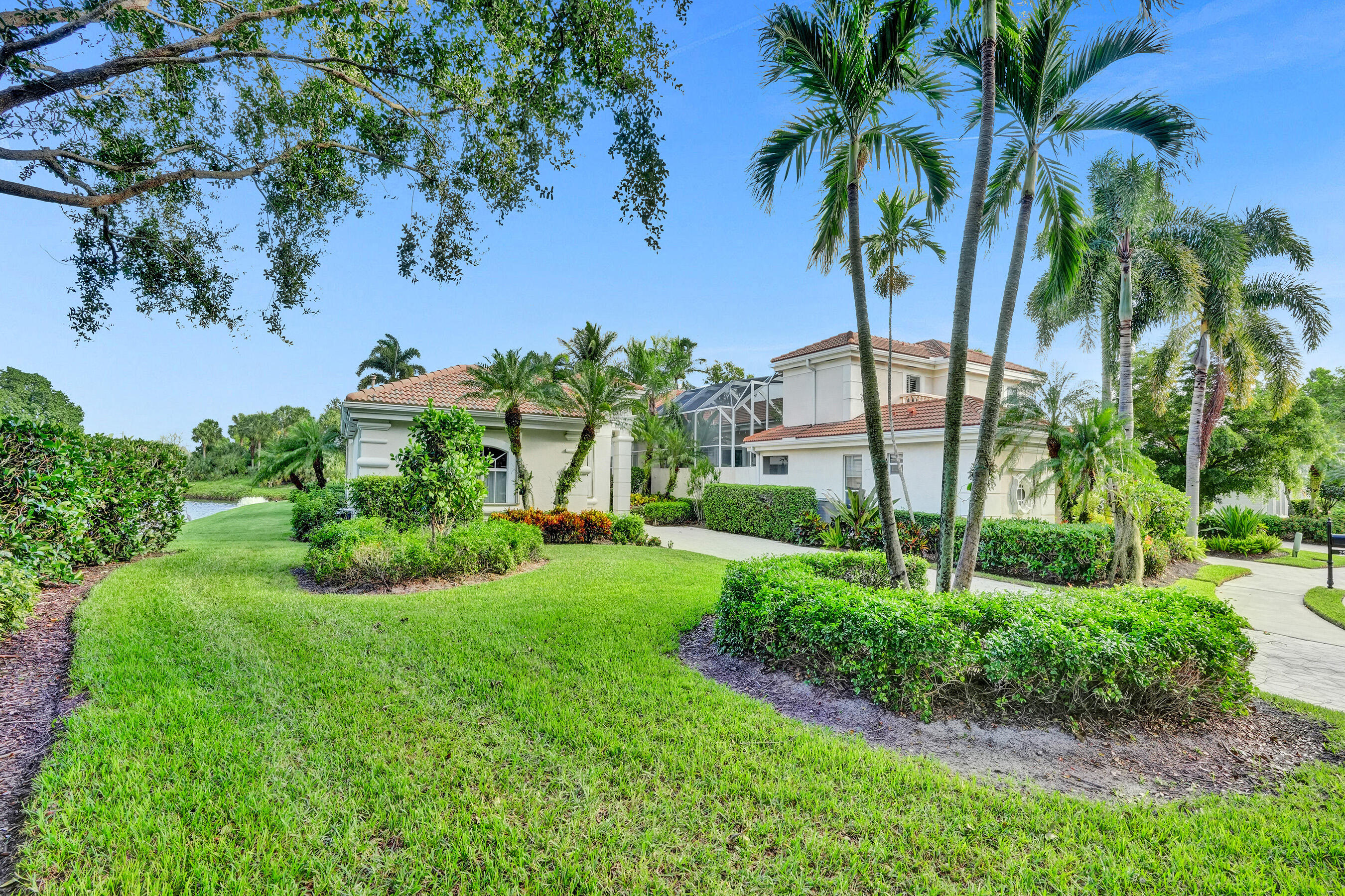 251 Isle Way Palm Beach Gardens, FL 33418 - Photo 3 of 68 DSC07807