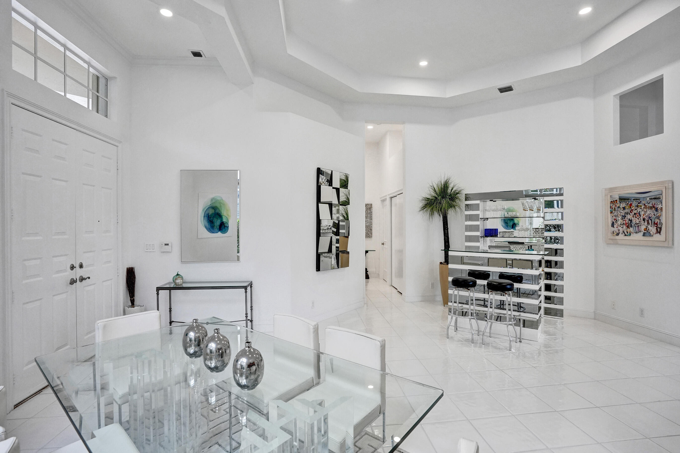251 Isle Way Palm Beach Gardens, FL 33418 - Photo 6 of 68 DSC07990