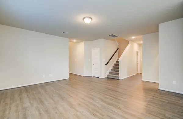 $2,600 | 8435 Moonlight Bay Circle, Baytown, TX 77523
