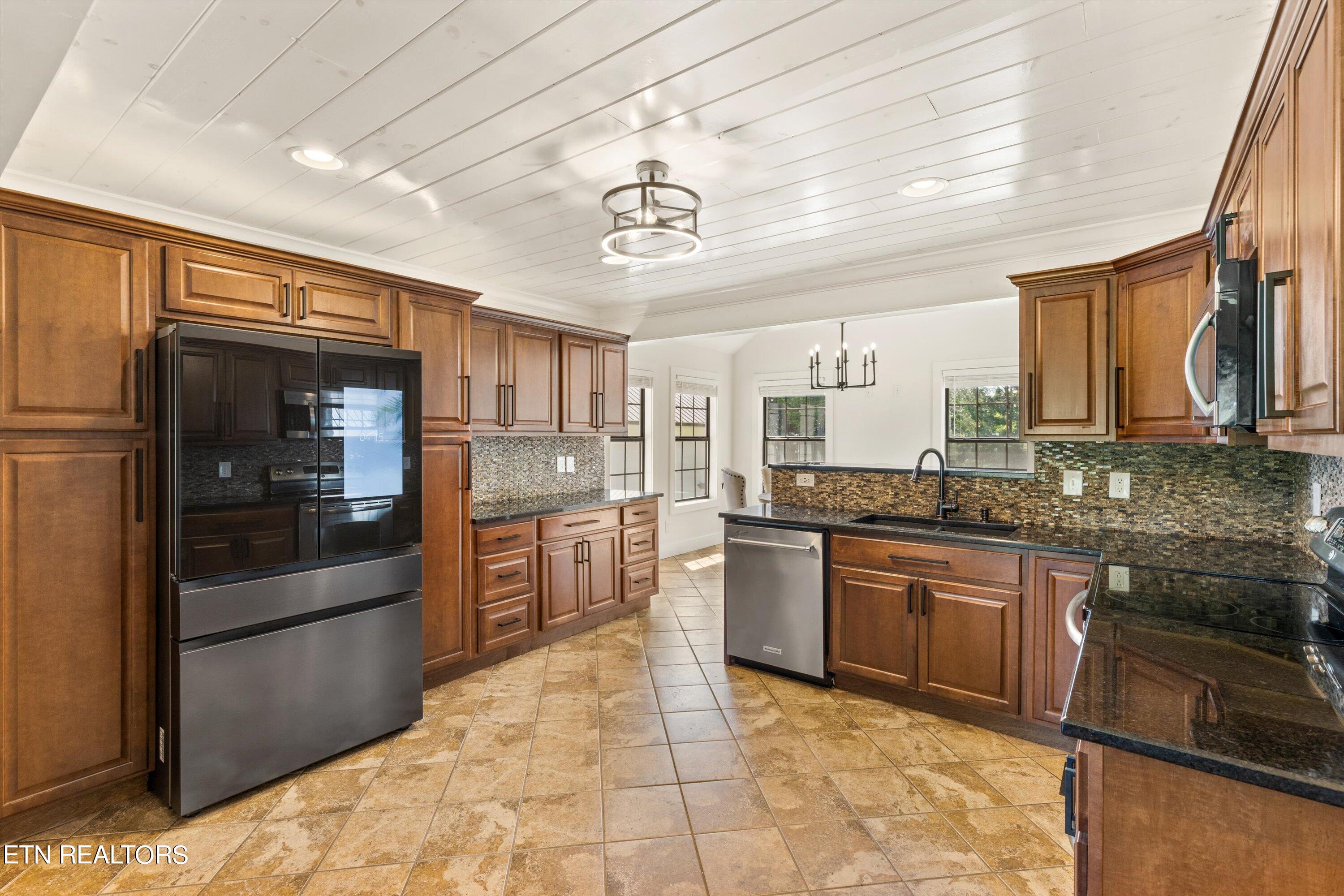 9113 Wyrick Road Corryton, TN 37721 - Photo 19 of 47 09-9113 Wyrick Rd-06