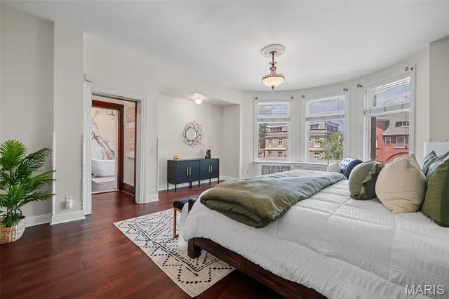 $925,000 | 4410 Westminster Place, St. Louis, MO 63108