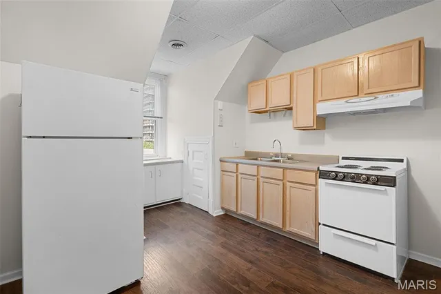 $925,000 | 4410 Westminster Place, St. Louis, MO 63108