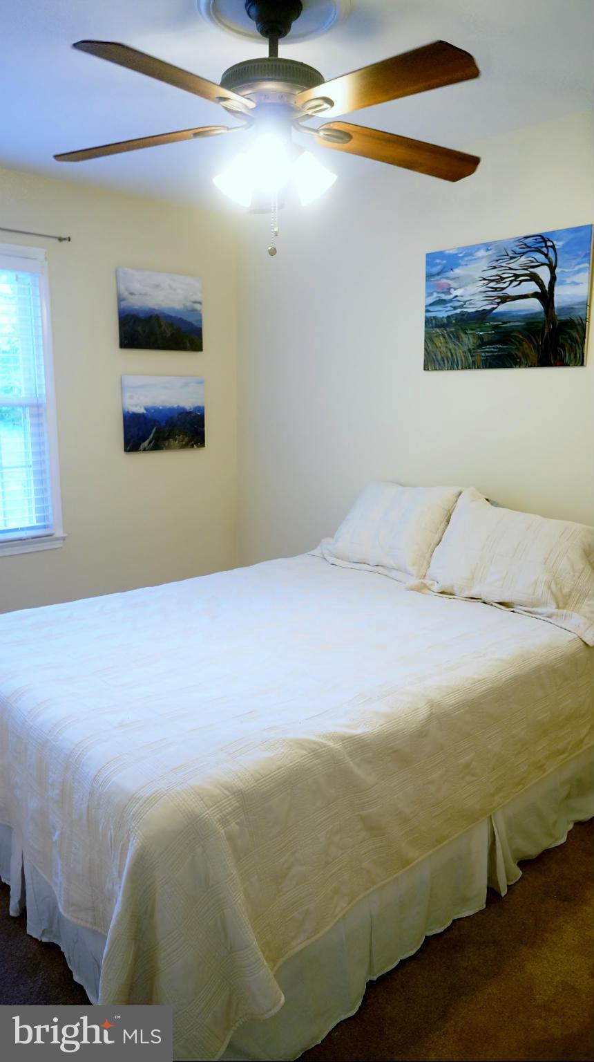 8373 Luce Court Springfield, VA 22153 - Photo 23 of 27 Bedroom