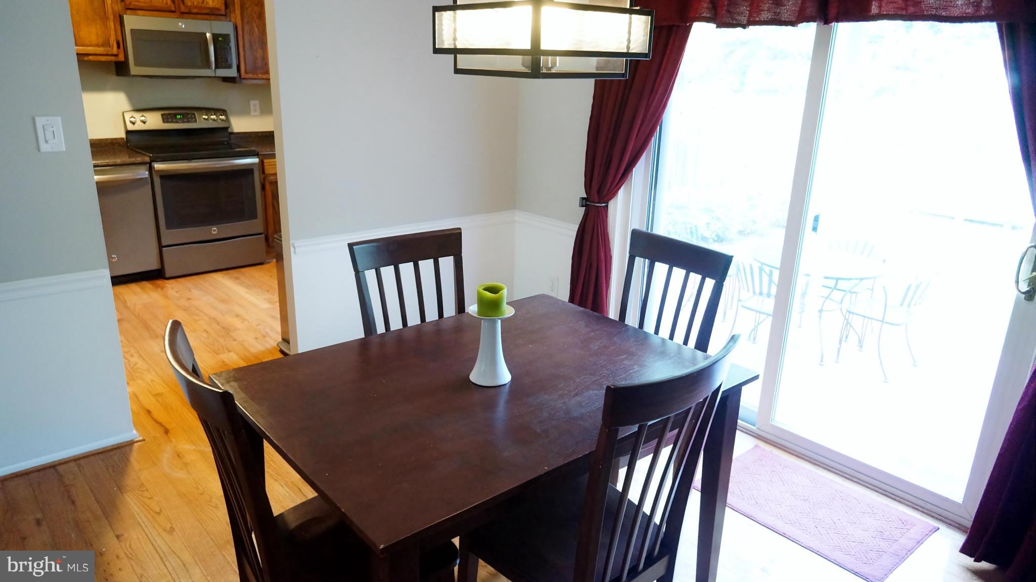8373 Luce Court Springfield, VA 22153 - Photo 7 of 27 Dining Room