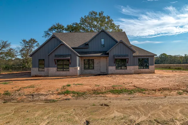 $763,999 | 124 El Paso Bend, New Waverly, TX 77358