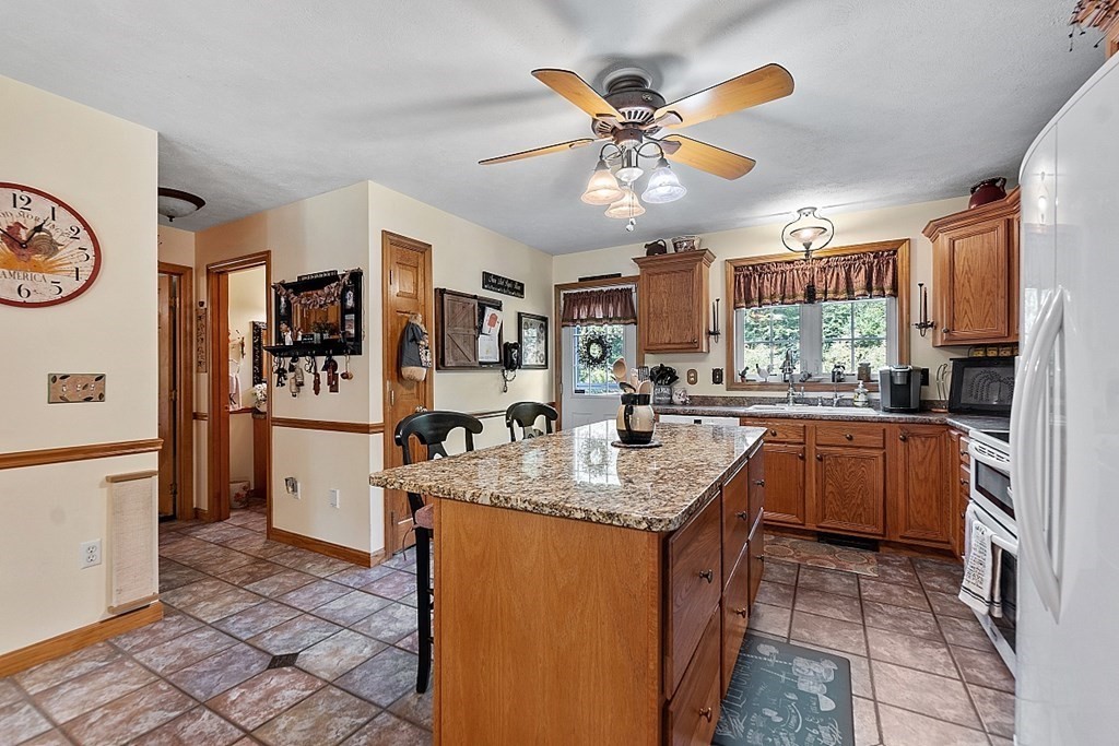 34 Gardner Road Ashburnham, MA 01430 - Photo 8 of 39 Gallery Image 8