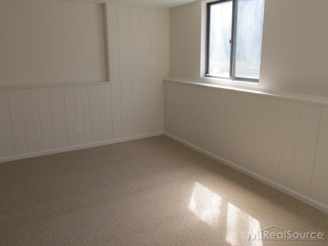 16351 Inkster Road Livonia, MI 48154 - Photo 25 of 30 31191132-24.JPG