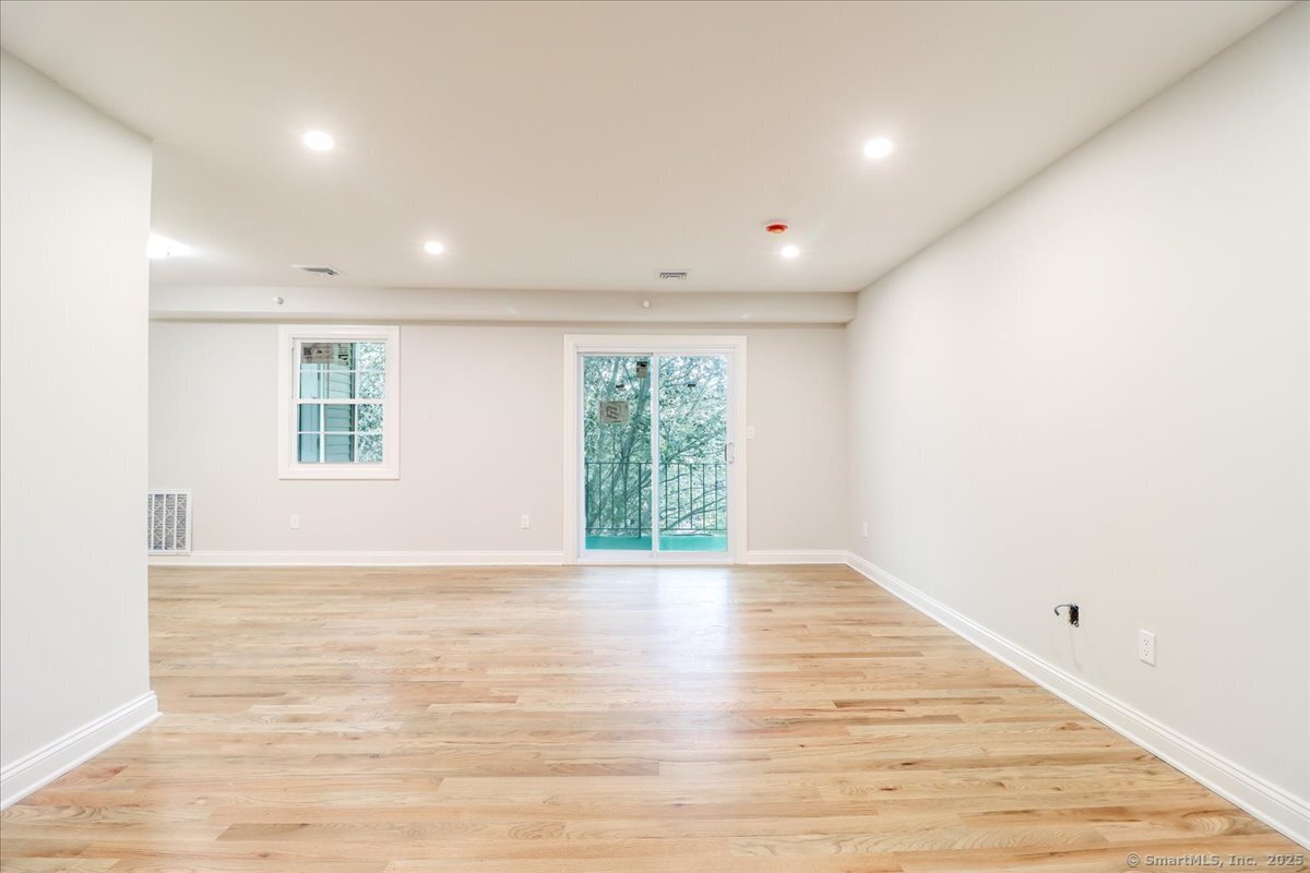 50 Greenhouse Road, Unit 42C Bridgeport, CT 06606 - Photo 15 of 26