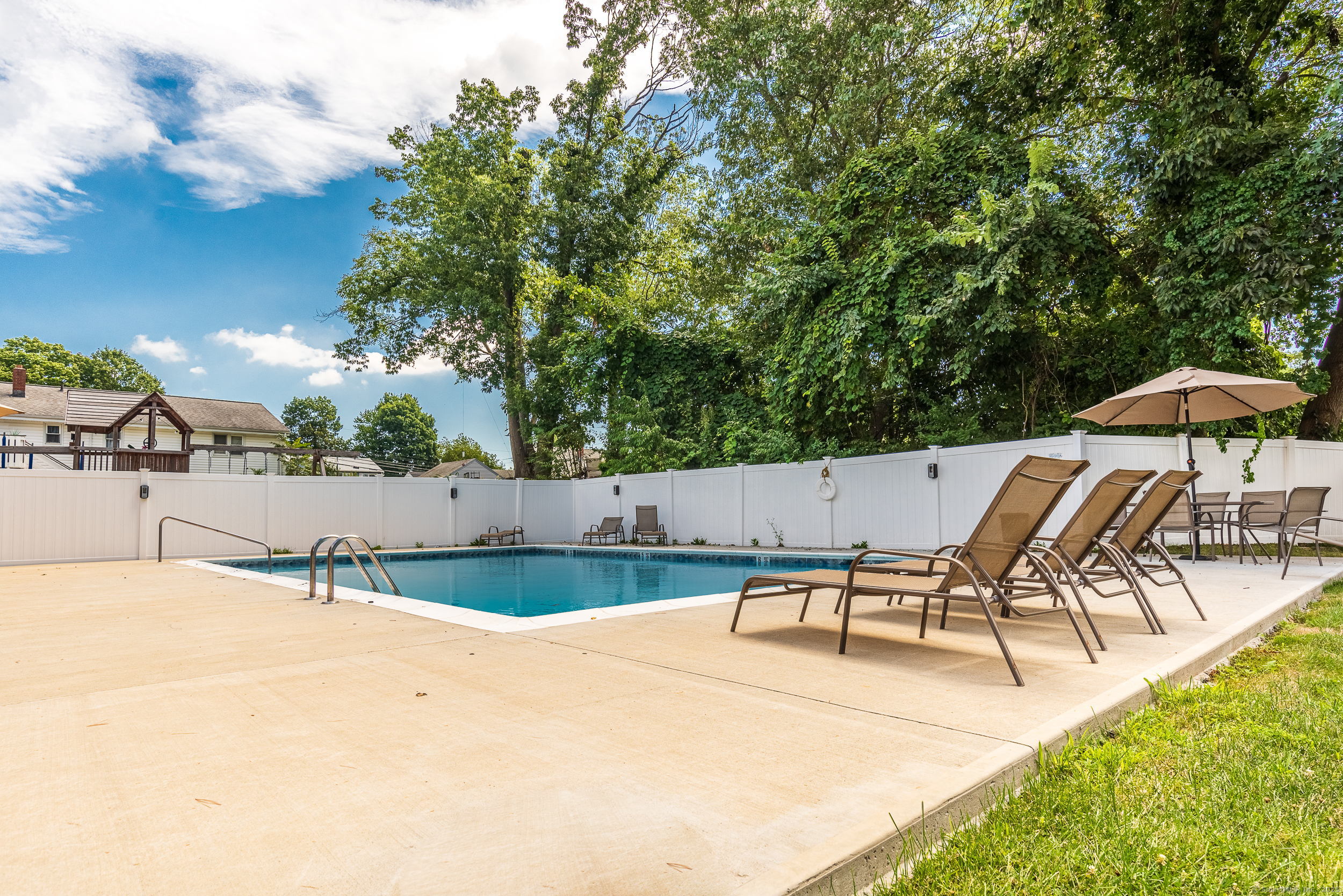 50 Greenhouse Road, Unit 42C Bridgeport, CT 06606 - Photo 23 of 26