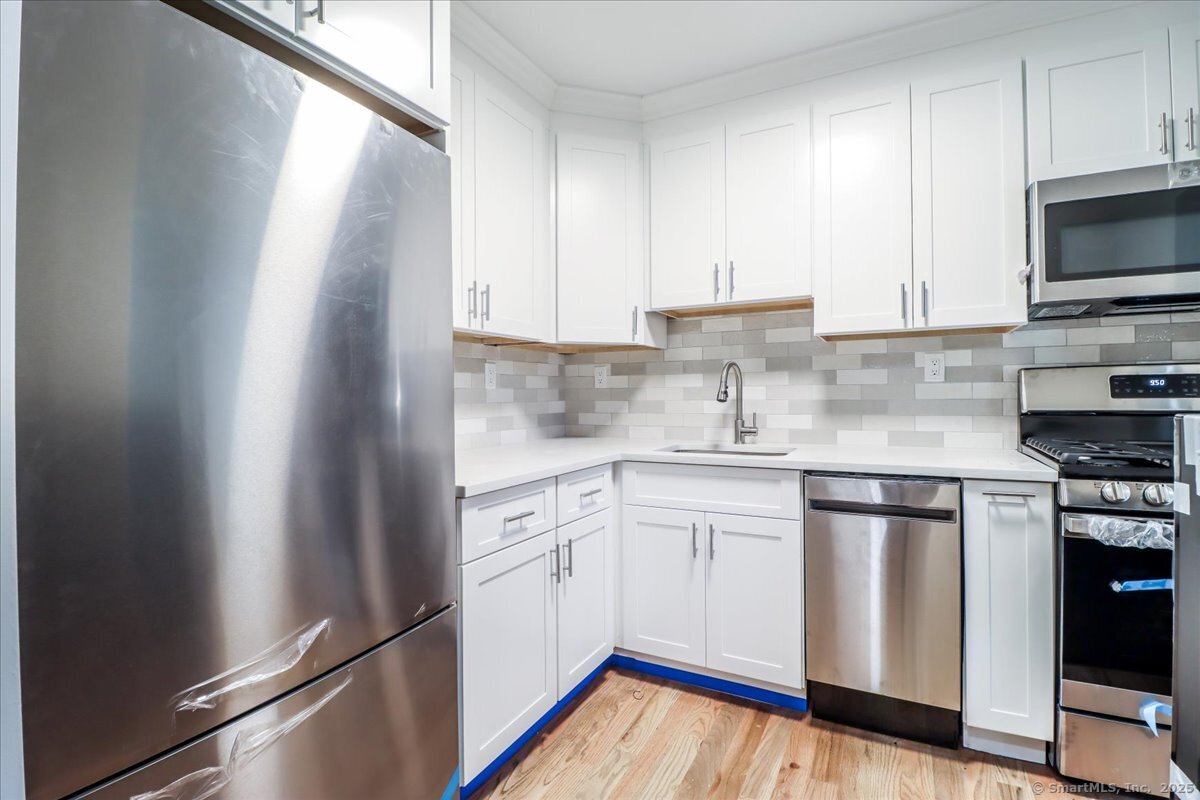 50 Greenhouse Road, Unit 42C Bridgeport, CT 06606 - Photo 5 of 26