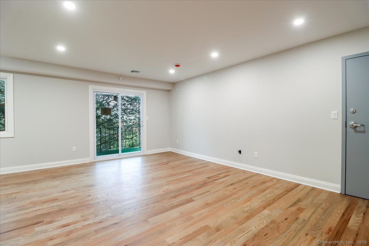 50 Greenhouse Road, Unit 42C Bridgeport, CT 06606 - Photo 7 of 26