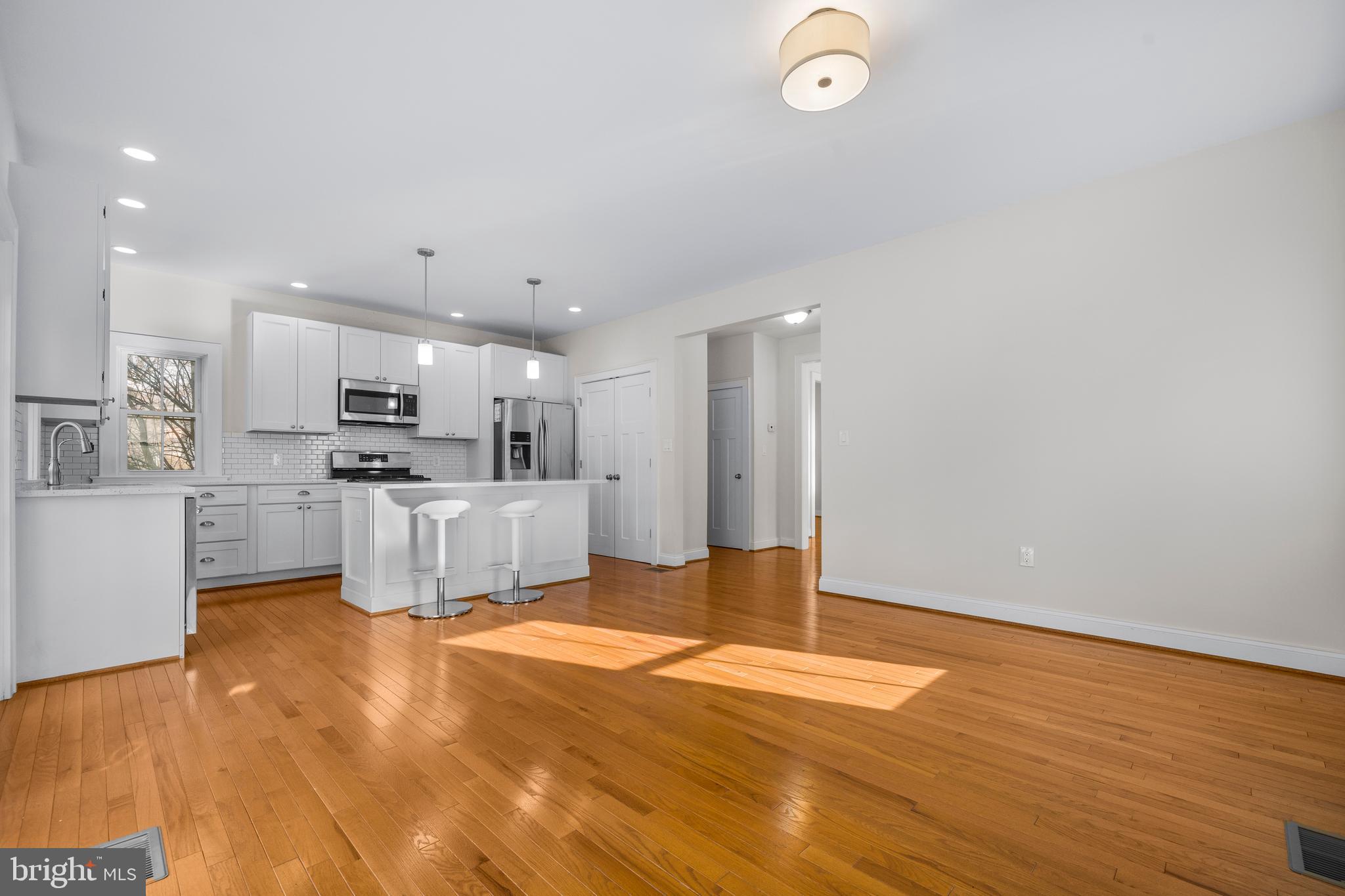 8210 Grove Street Silver Spring, MD 20910 - Photo 12 of 45 Gallery Image 12