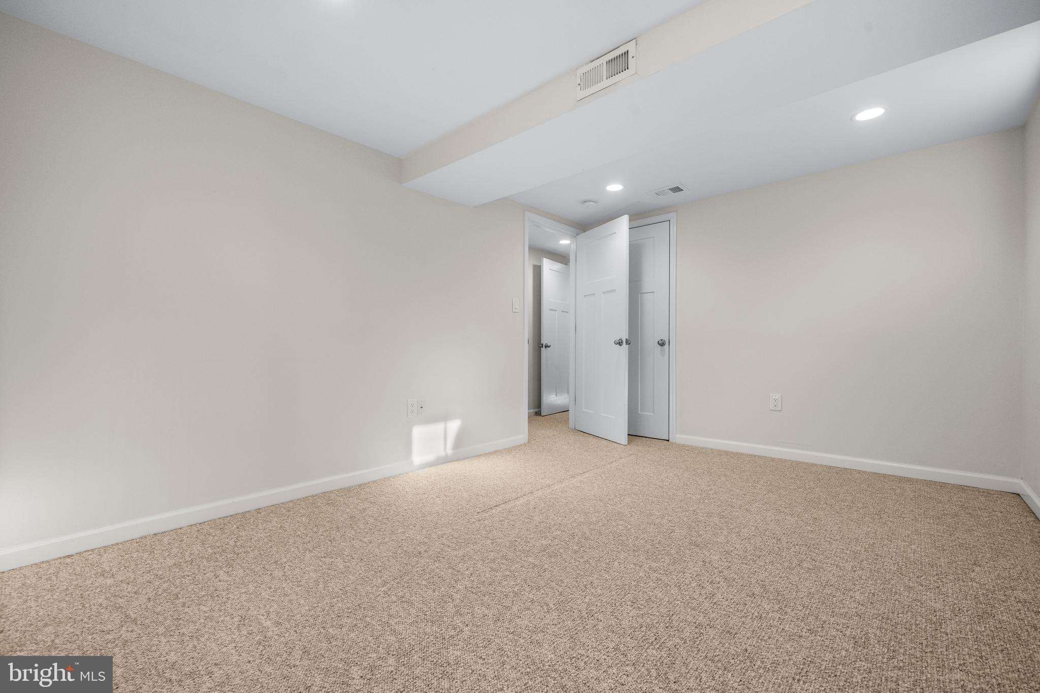 8210 Grove Street Silver Spring, MD 20910 - Photo 28 of 45 Gallery Image 28