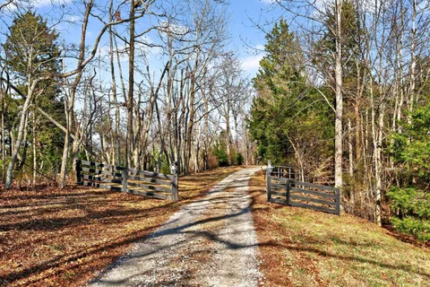 $1,250,000 | 4852 Ash Hill Road, Spring Hill, TN 37174