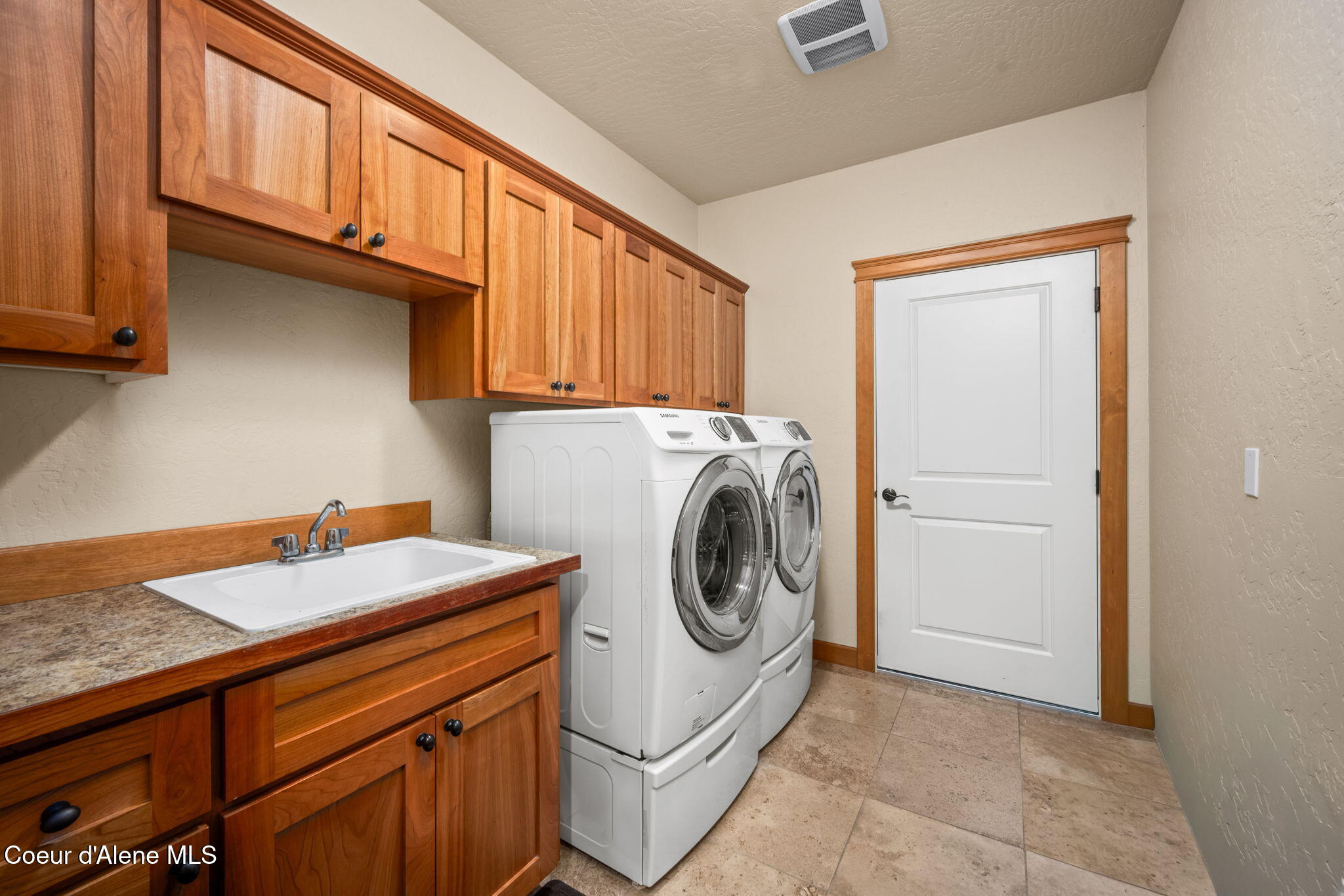 4453 Greenchain Loop, Unit 9 Coeur D'Alene, ID 83814 - Photo 22 of 30 43-web-or-mls-DSC_7724