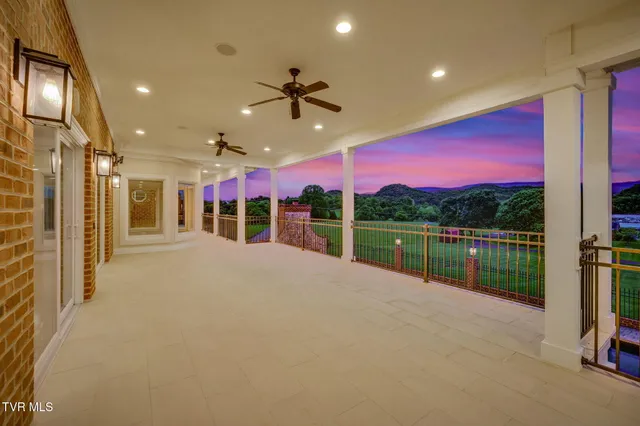 $1,290,000 | 20484 Lake Road, Abingdon, VA 24211