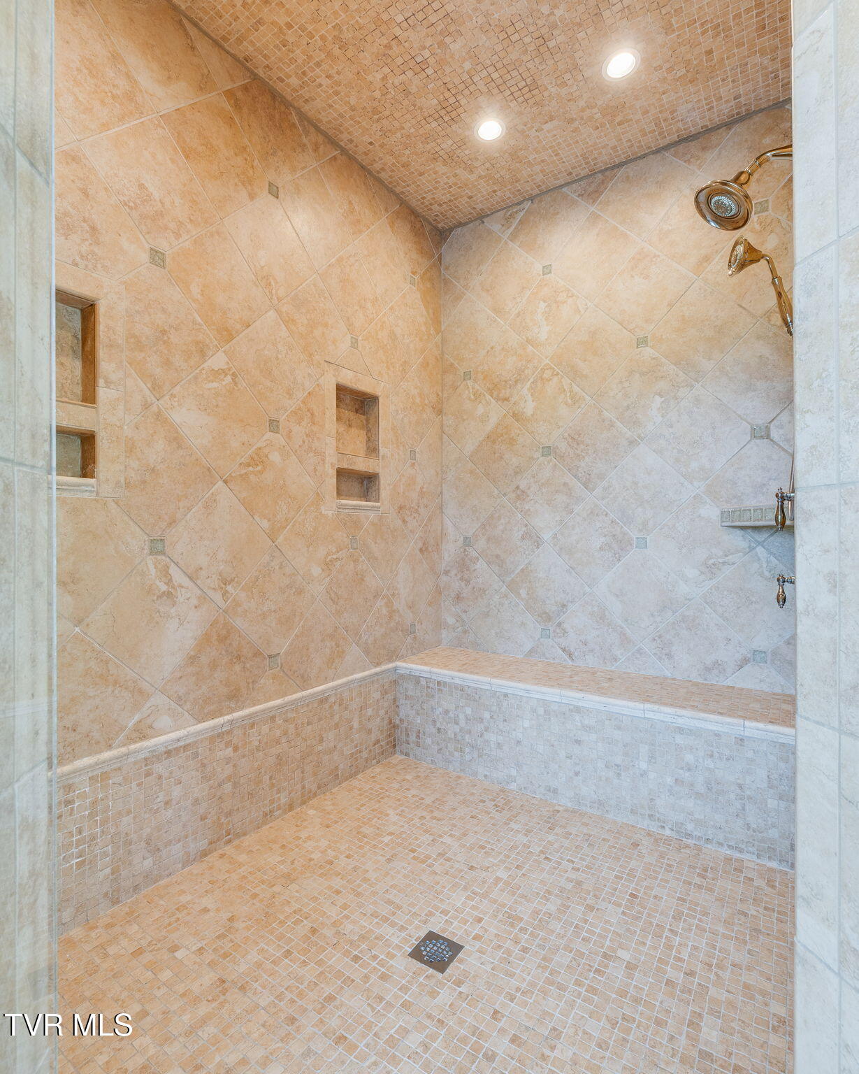 20484 Lake Road Abingdon, VA 24211 - Photo 36 of 84 030