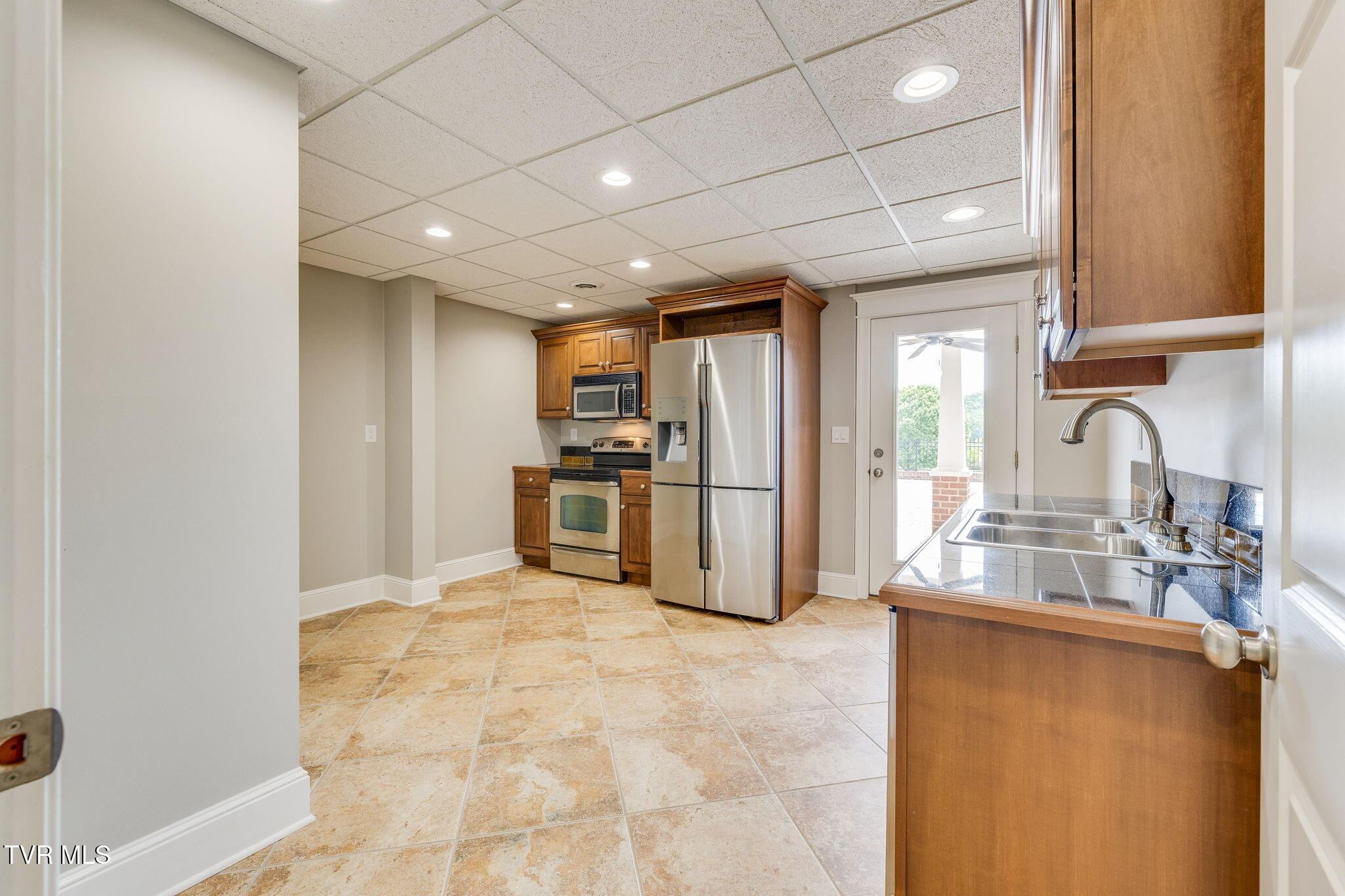 20484 Lake Road Abingdon, VA 24211 - Photo 61 of 84 056