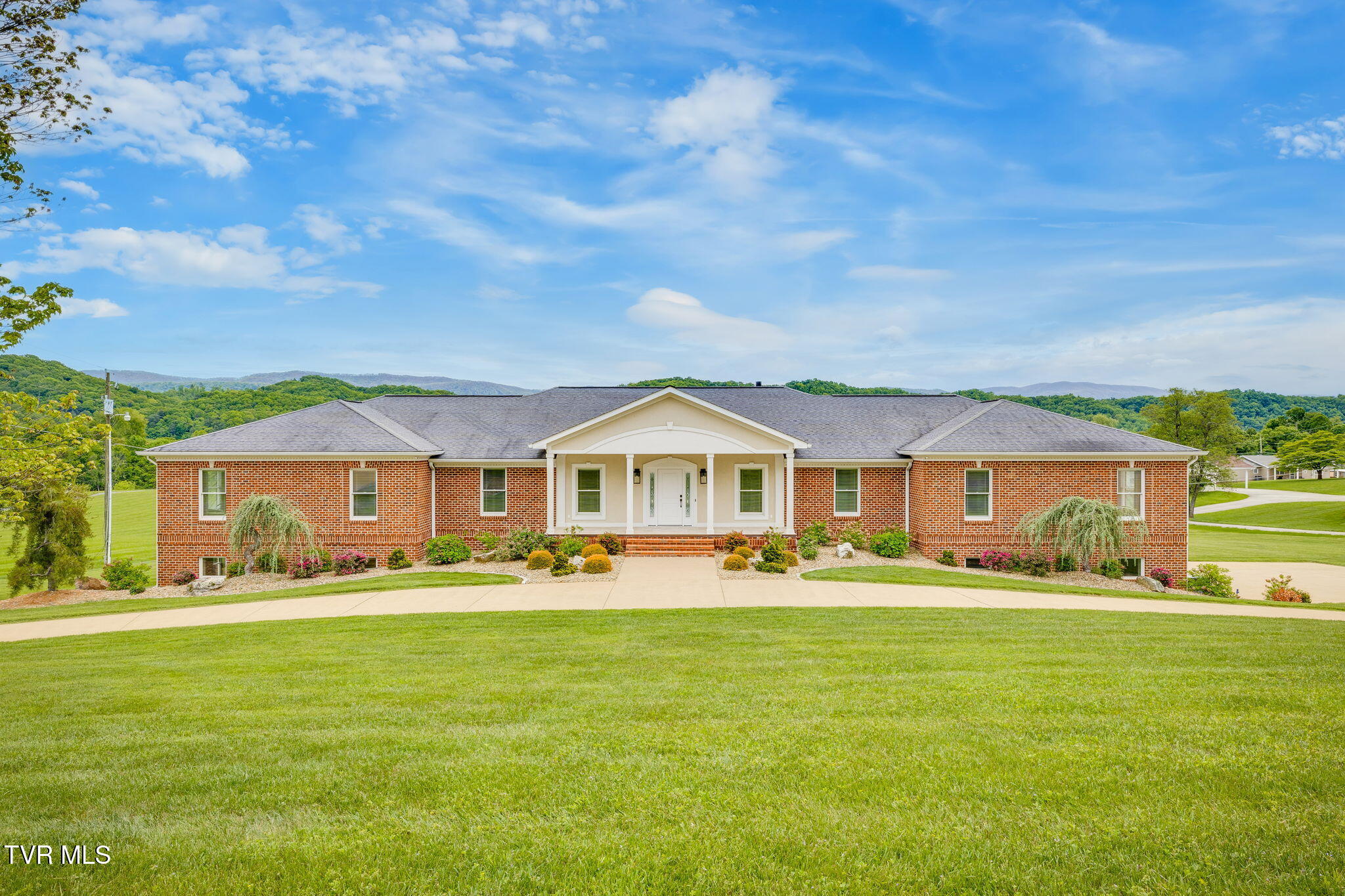 20484 Lake Road Abingdon, VA 24211 - Photo 7 of 84 001
