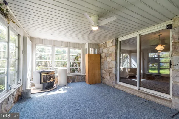 $399,900 | 33 Onyx Lane, Gilbertsville, PA 19525