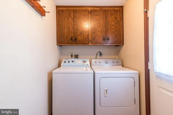 $399,900 | 33 Onyx Lane, Gilbertsville, PA 19525