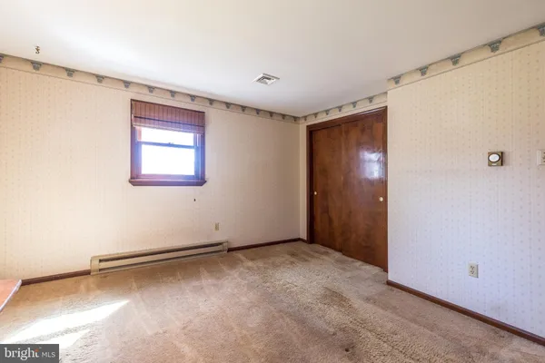 $399,900 | 33 Onyx Lane, Gilbertsville, PA 19525