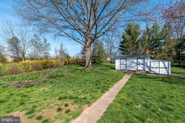 $399,900 | 33 Onyx Lane, Gilbertsville, PA 19525