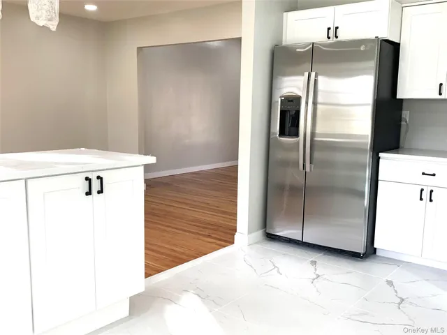 $999,999 | 1706 Old Mill Road, Merrick, NY 11566