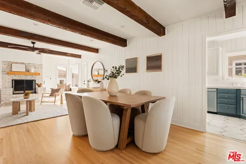 $1,595,000 | 8116 Truxton Avenue, Los Angeles, CA 90045