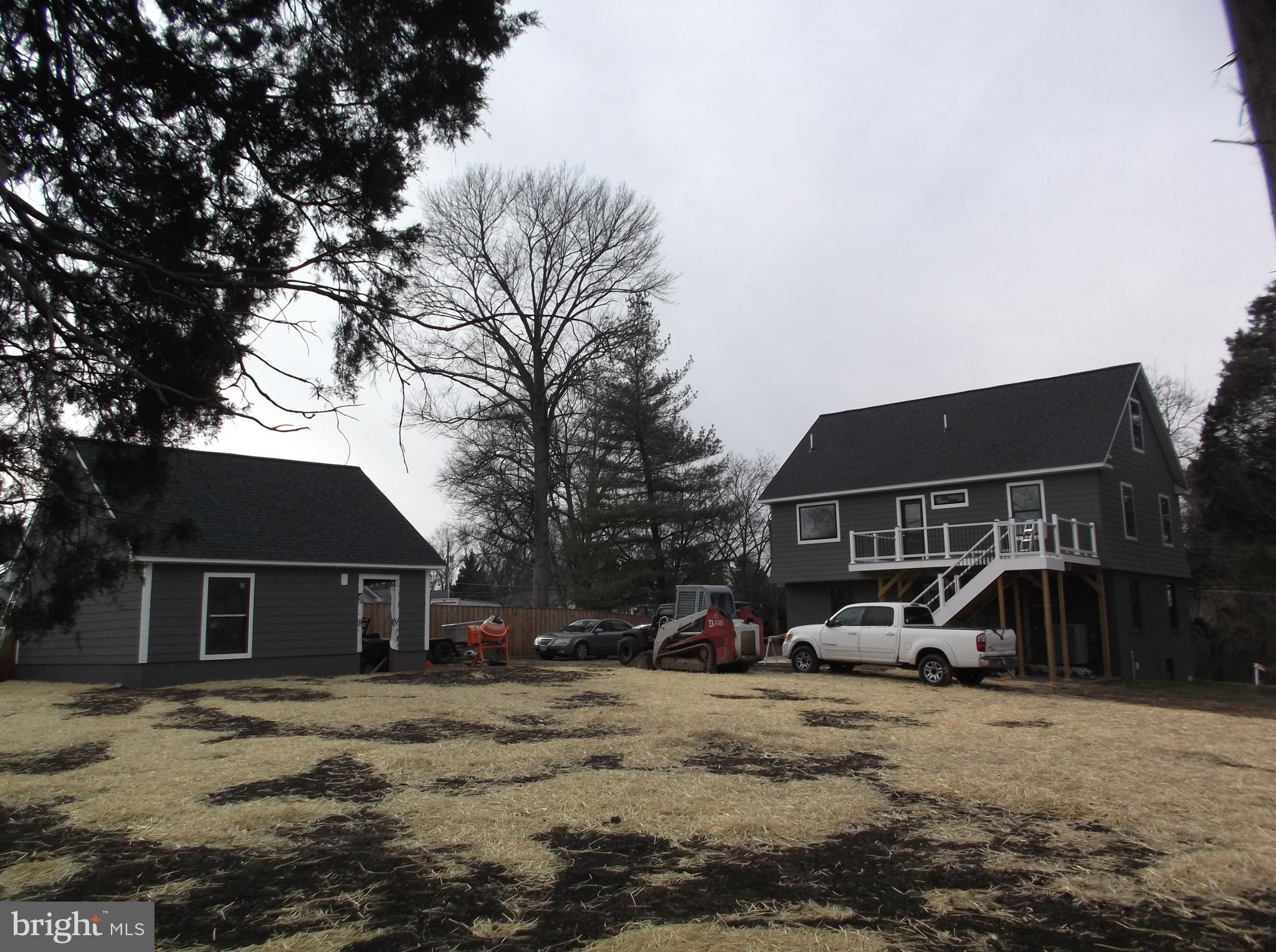 8323 Rolling Road Manassas, VA 20110 - Photo 5 of 5 Back Yard