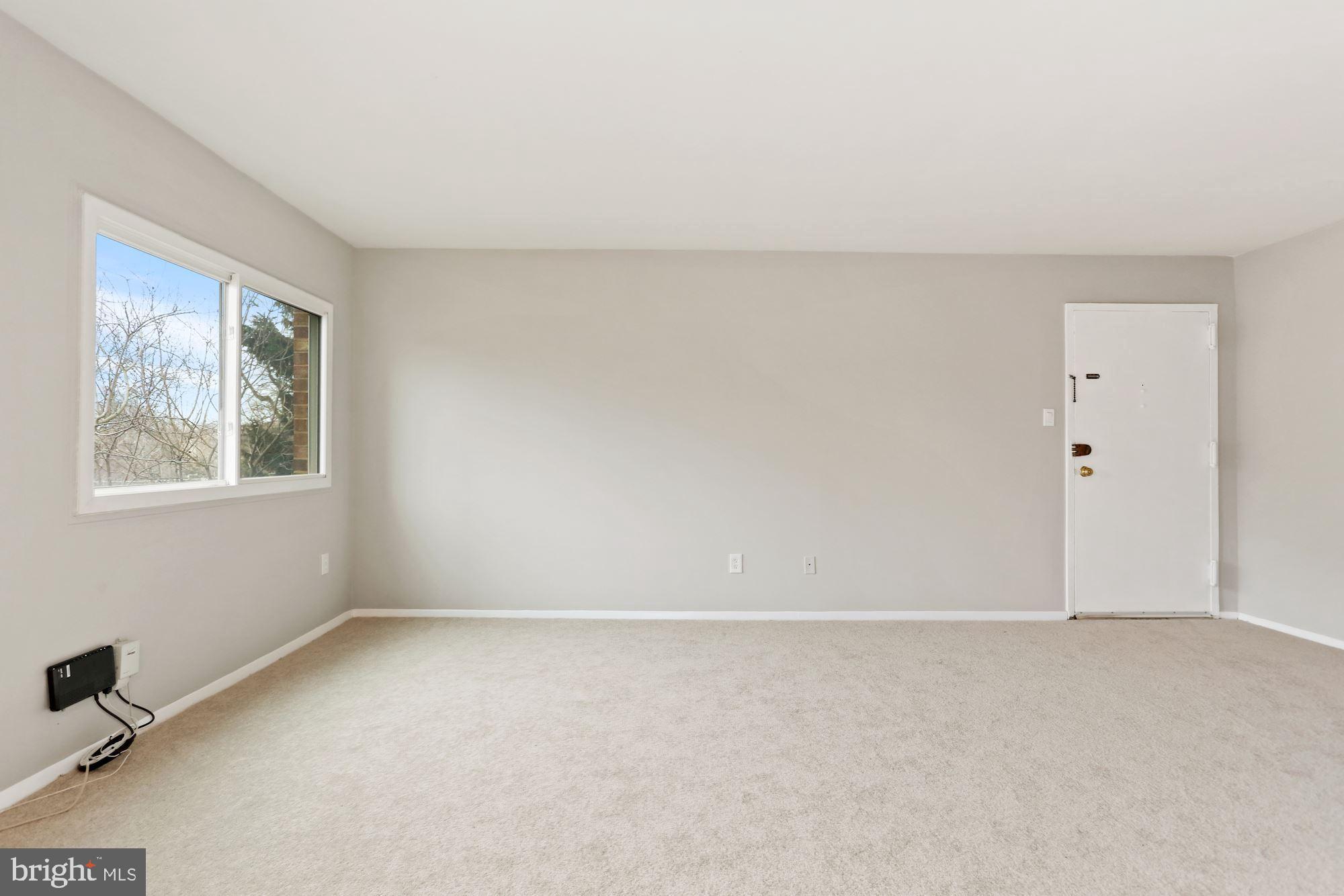 2909 Charing Cross Road, Unit 10 Falls Church, VA 22042 - Photo 12 of 26 Living Room