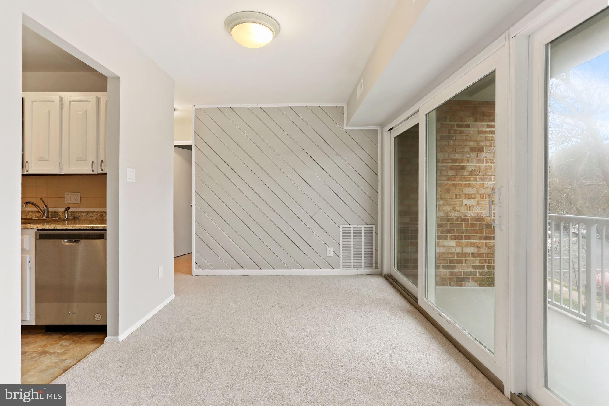 2909 Charing Cross Road, Unit 10 Falls Church, VA 22042 - Photo 14 of 26 Dining Room