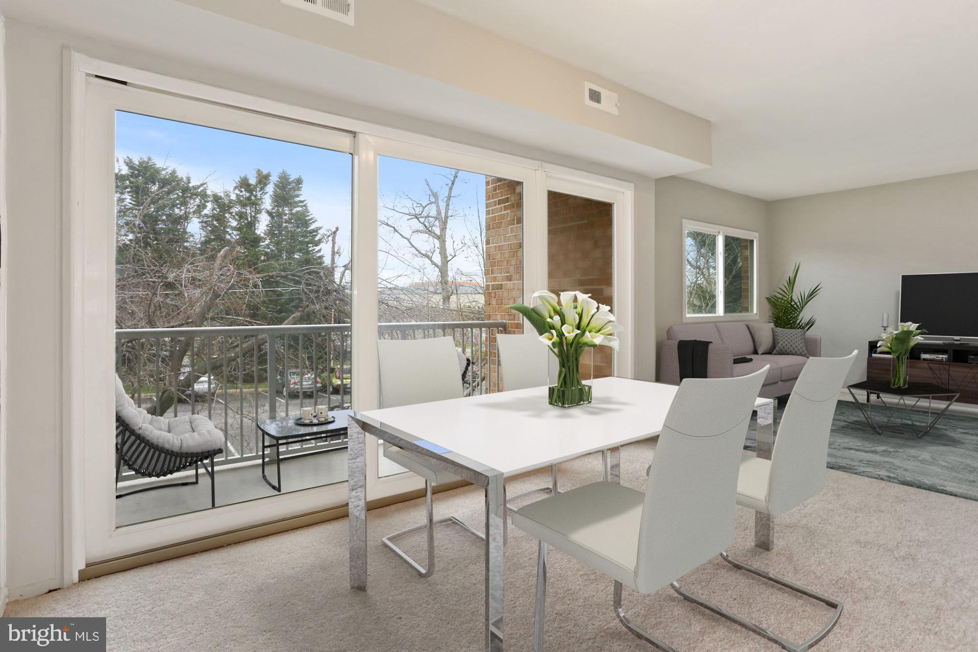 2909 Charing Cross Road, Unit 10 Falls Church, VA 22042 - Photo 7 of 26 Dining Room Virtually Staged