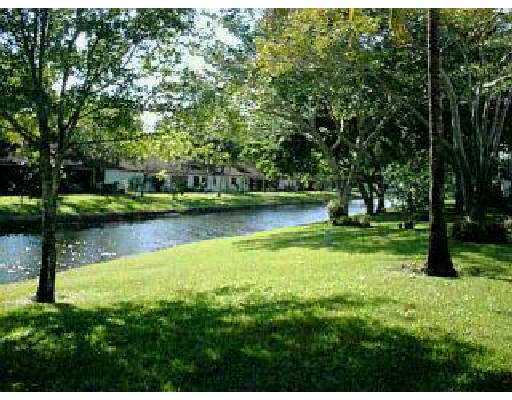 10640 180th Place South Boca Raton, FL 33498 - Photo 1 of 1 Primary Photo