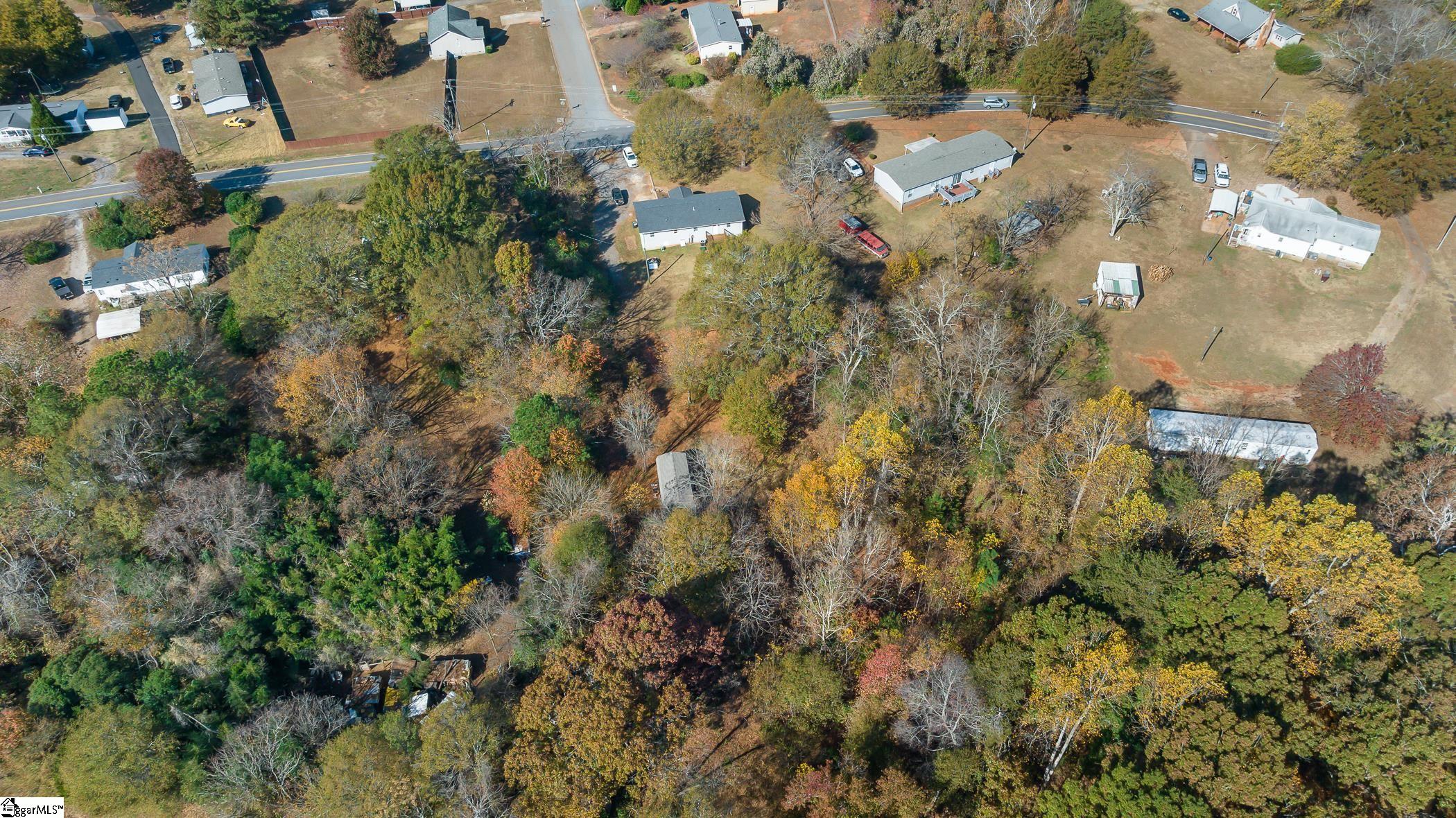 560 Shiloh Church Road Wellford, SC 29385 - Photo 34 of 36 Gallery Image 34