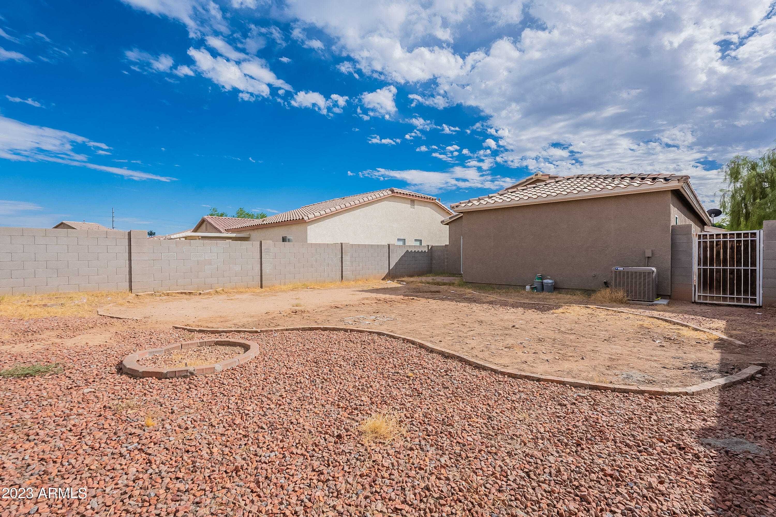 13180 West Redfield Road Surprise, AZ 85379 - Photo 23 of 26 Redfield-HD-35