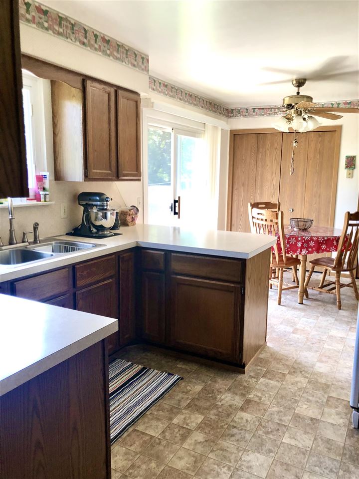 1825 South Murray Road Caro, MI 48723 - Photo 17 of 34