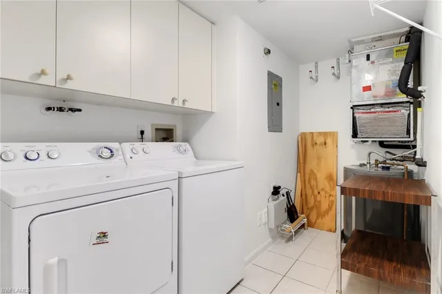 $1,800 | 4556 Andover Way, Unit E106, Naples, FL 34112