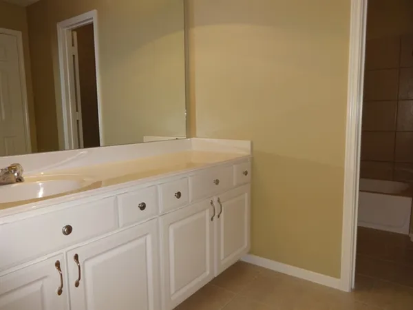 $2,125 | 16727 Foursquare Drive, Conroe, TX 77385